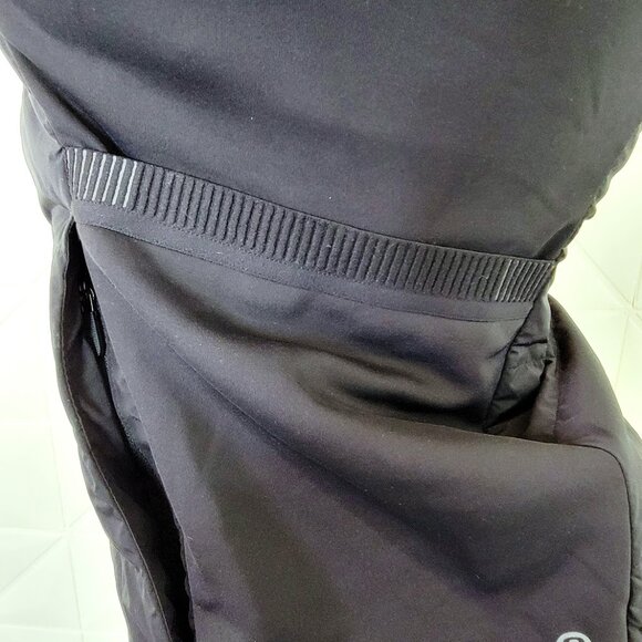 Lululemon Women's Black Down For It All Windproof Running Puffer Vest Size 6 - Picture 6 of 9